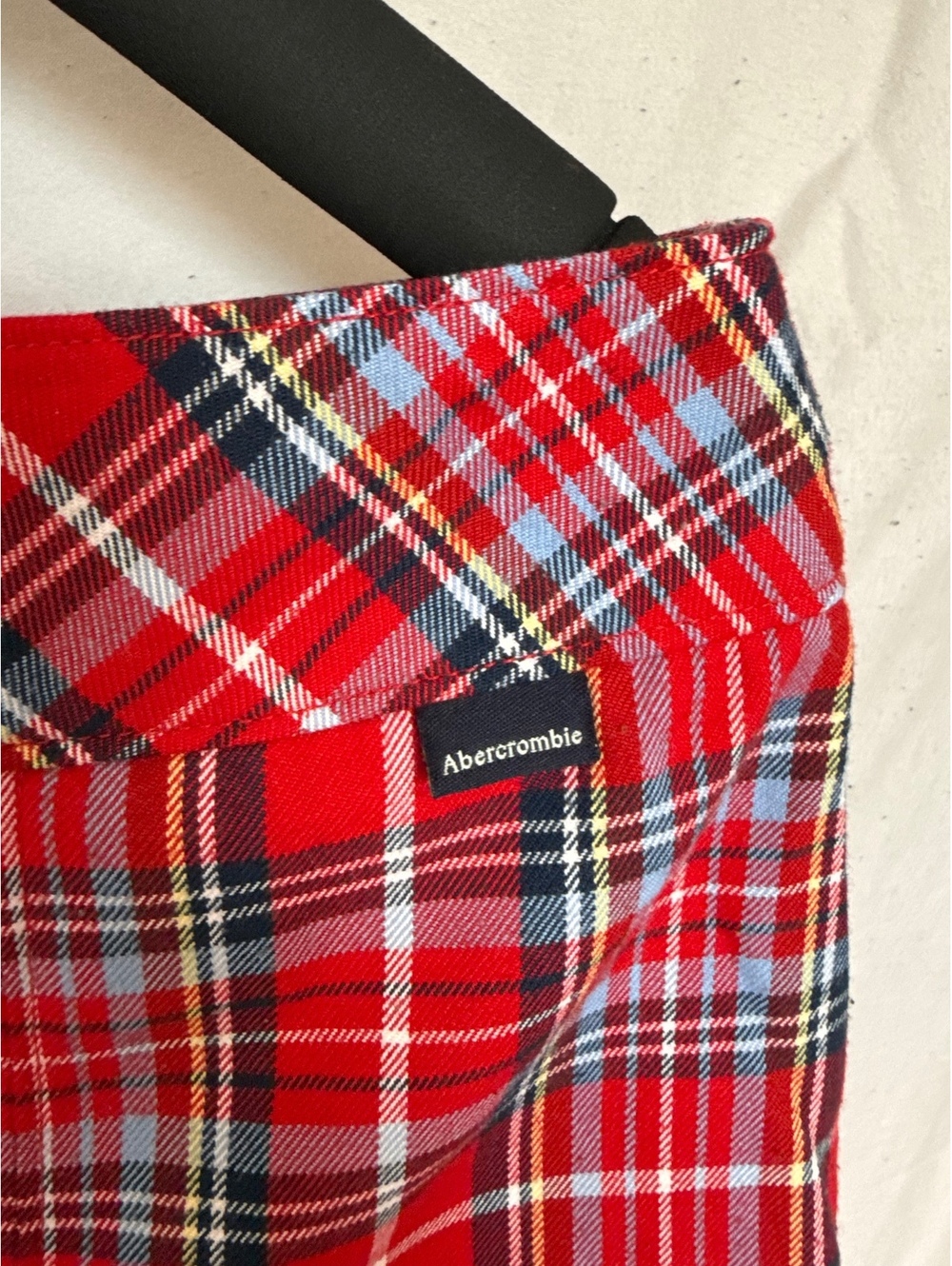 Vintage Y2K Abercrombie & Fitch Red Plaid Pleated Mini Skirt Size 6 - Picture 3 of 9